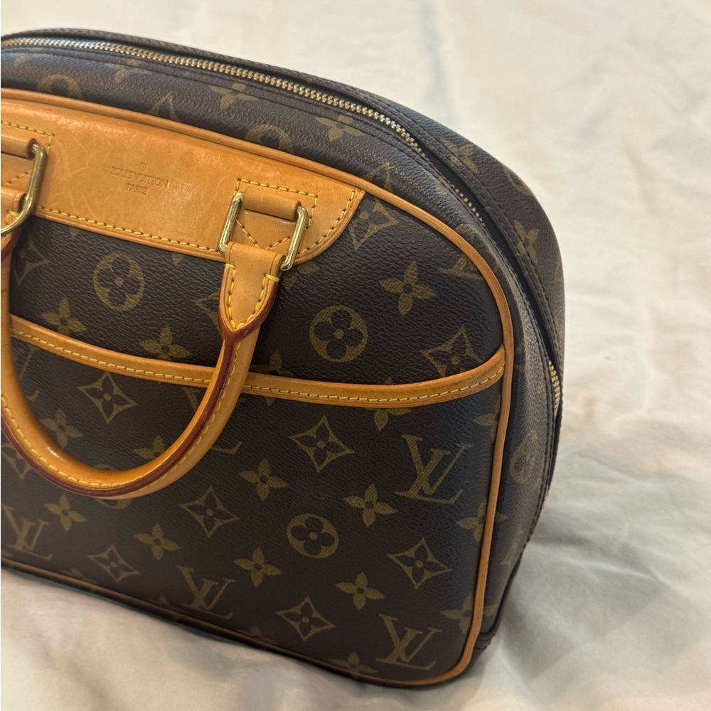 Louis Vuitton Brown Monogram Trouville Handbag - Picture 5 of 16